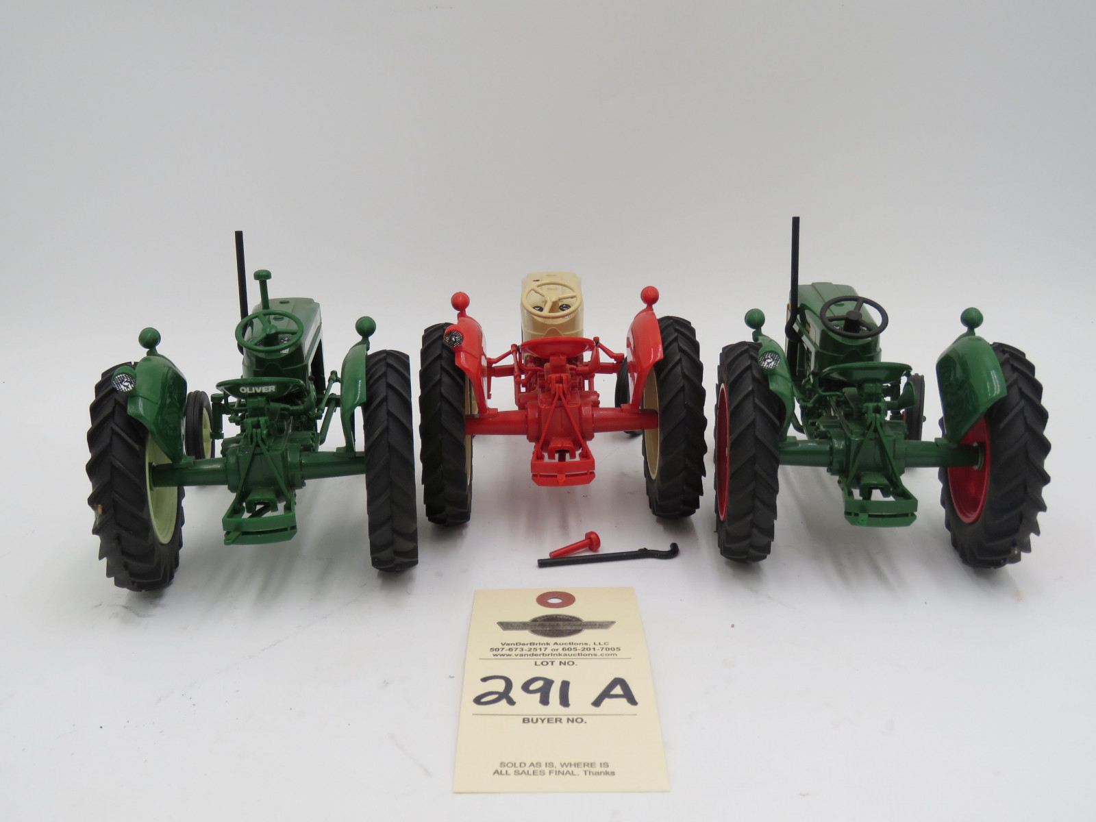 Yoder Oliver 550, Oliver 55 /with Red Wheels, and Cockshutt 550 Tractors Plastic selling as a group - Image 6