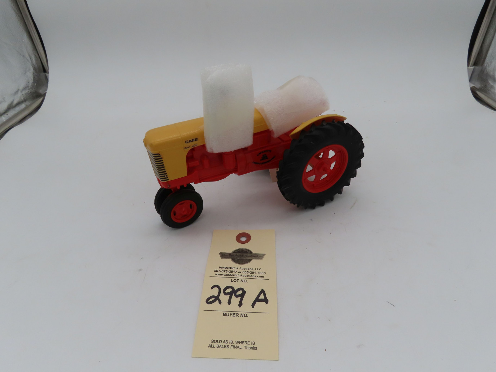 Yoder Case 400 Tractor No Box - Image 1