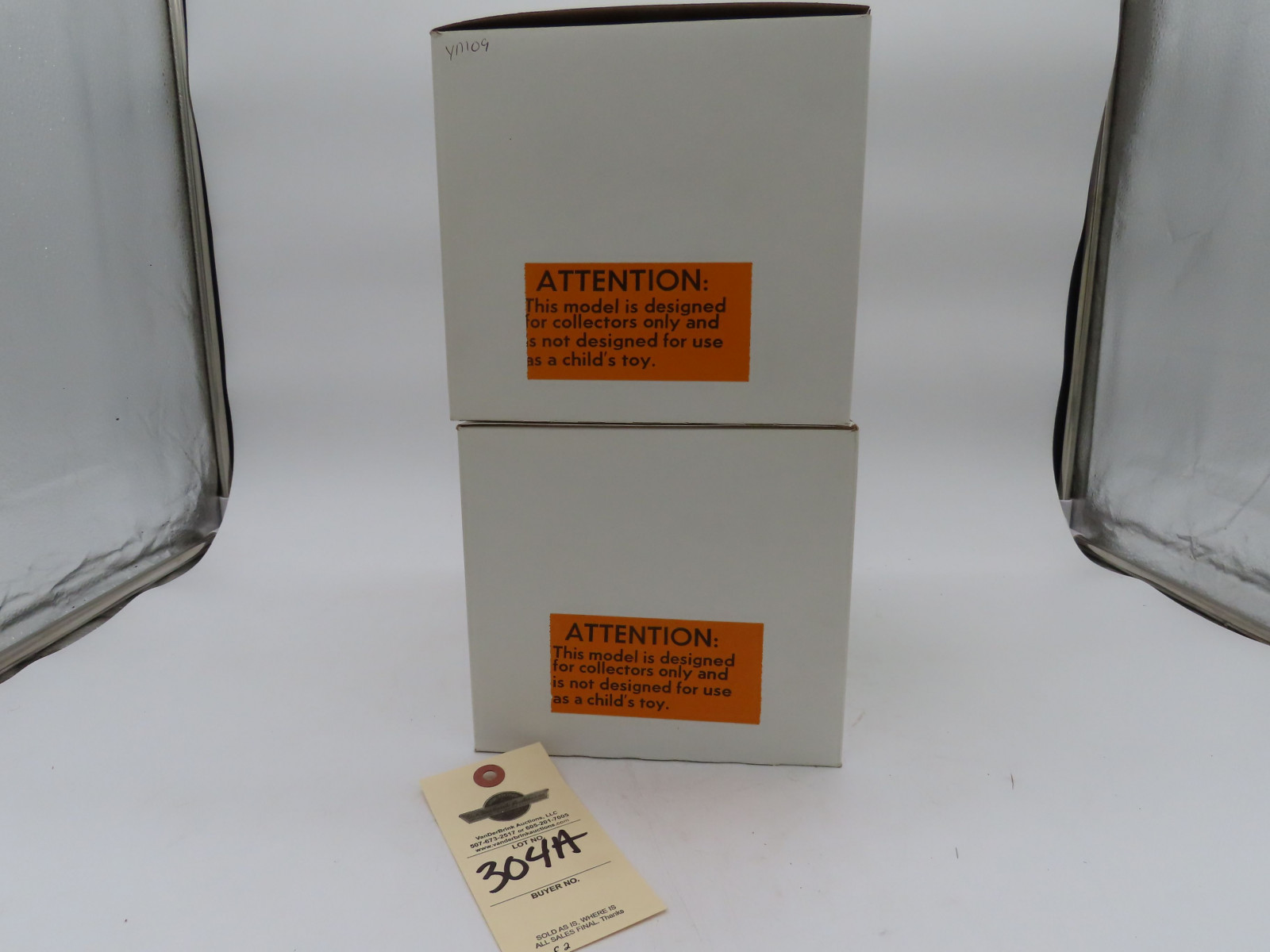 Yoder John Deere 720 Standard with electric startDiesel