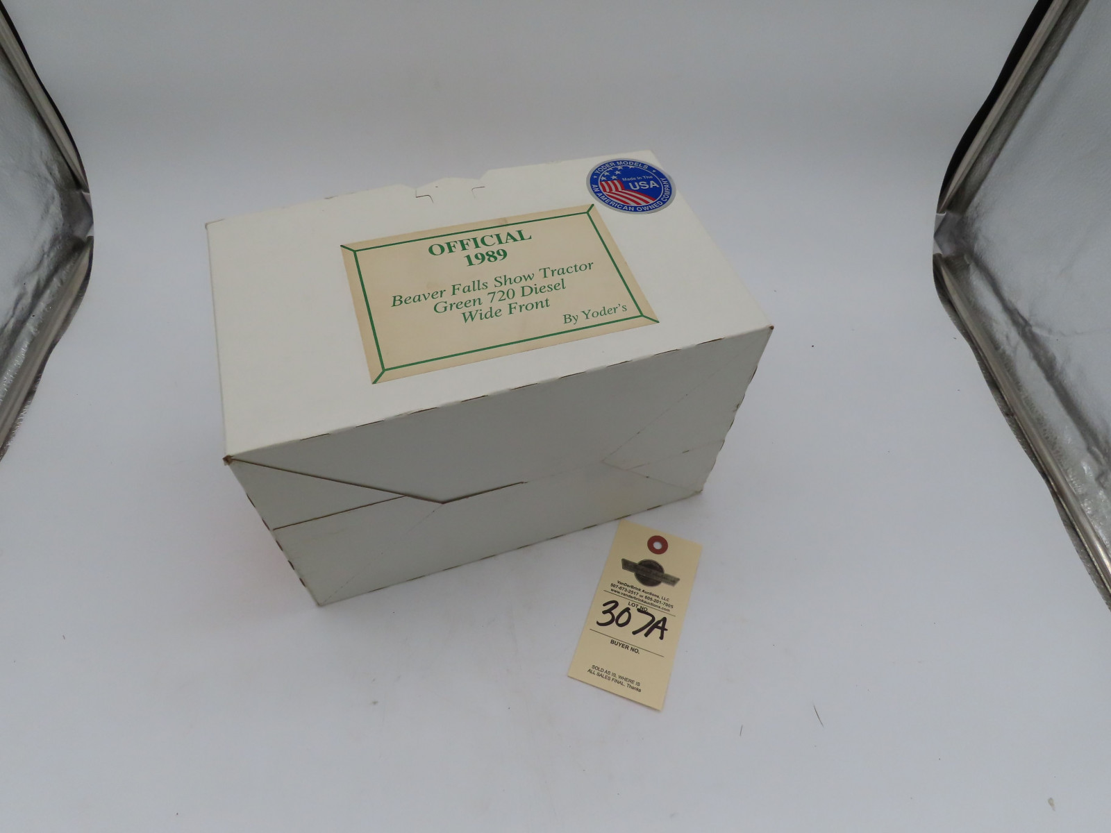 Yoder Official 1989 Beaver Falls Show Tractor Green 720 Diesel Wide front NIB - Image 4