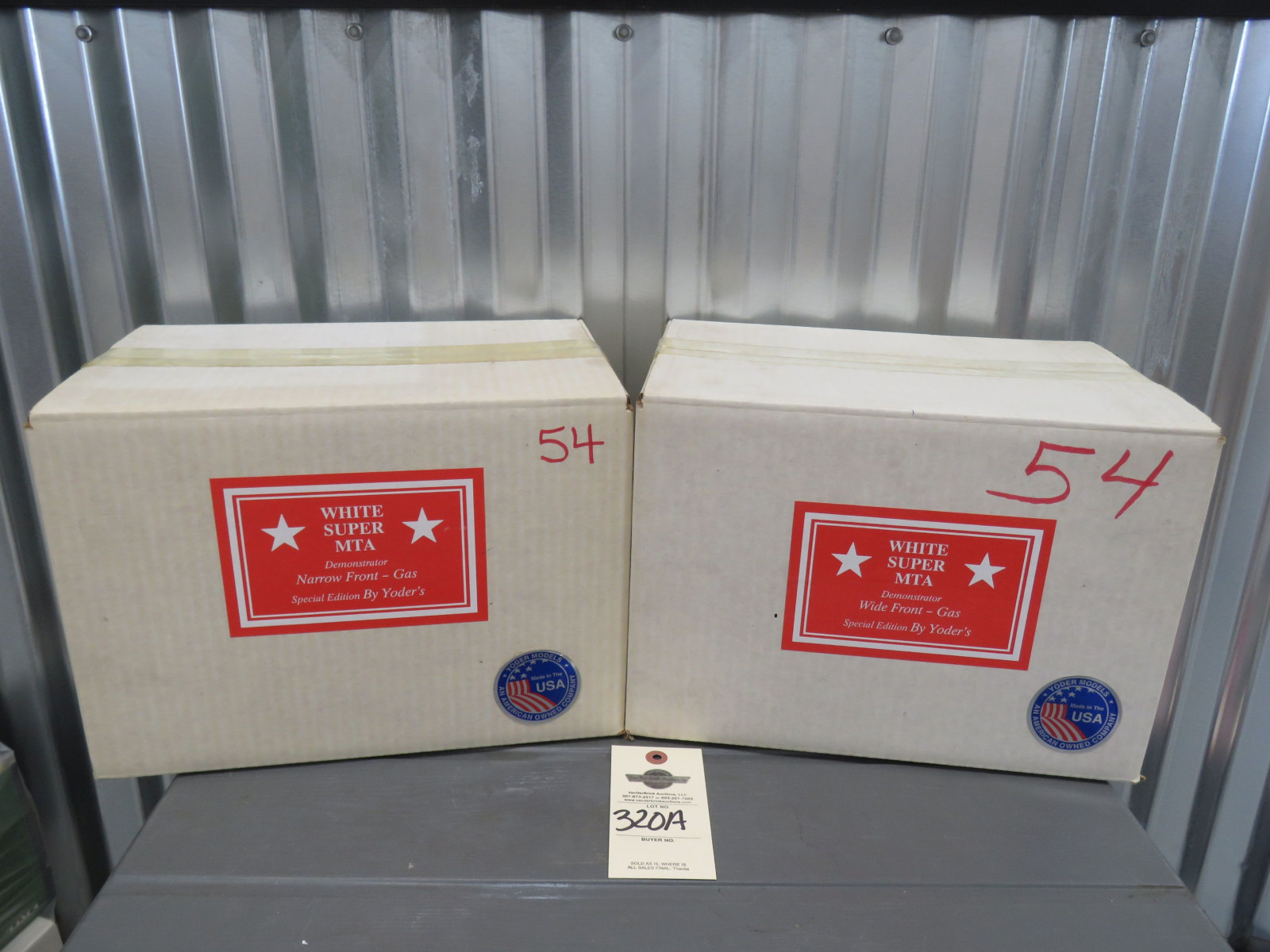 Special Edition Yoder White Super MTA Deonstrator Narrow Front & Wide Front Gs Tractors NIB - Image 1