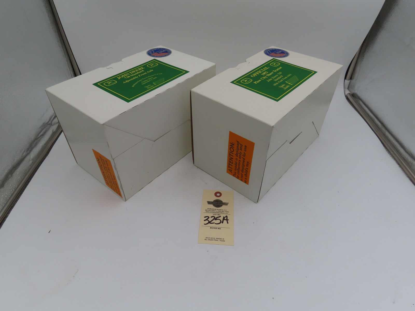 Group of 2 Yoder Tractors- 1 Official 1993 Plow City Show Tractor NIB and Yoder John Deere 730 Standard Adjustable Front Axle NIB - Image 4