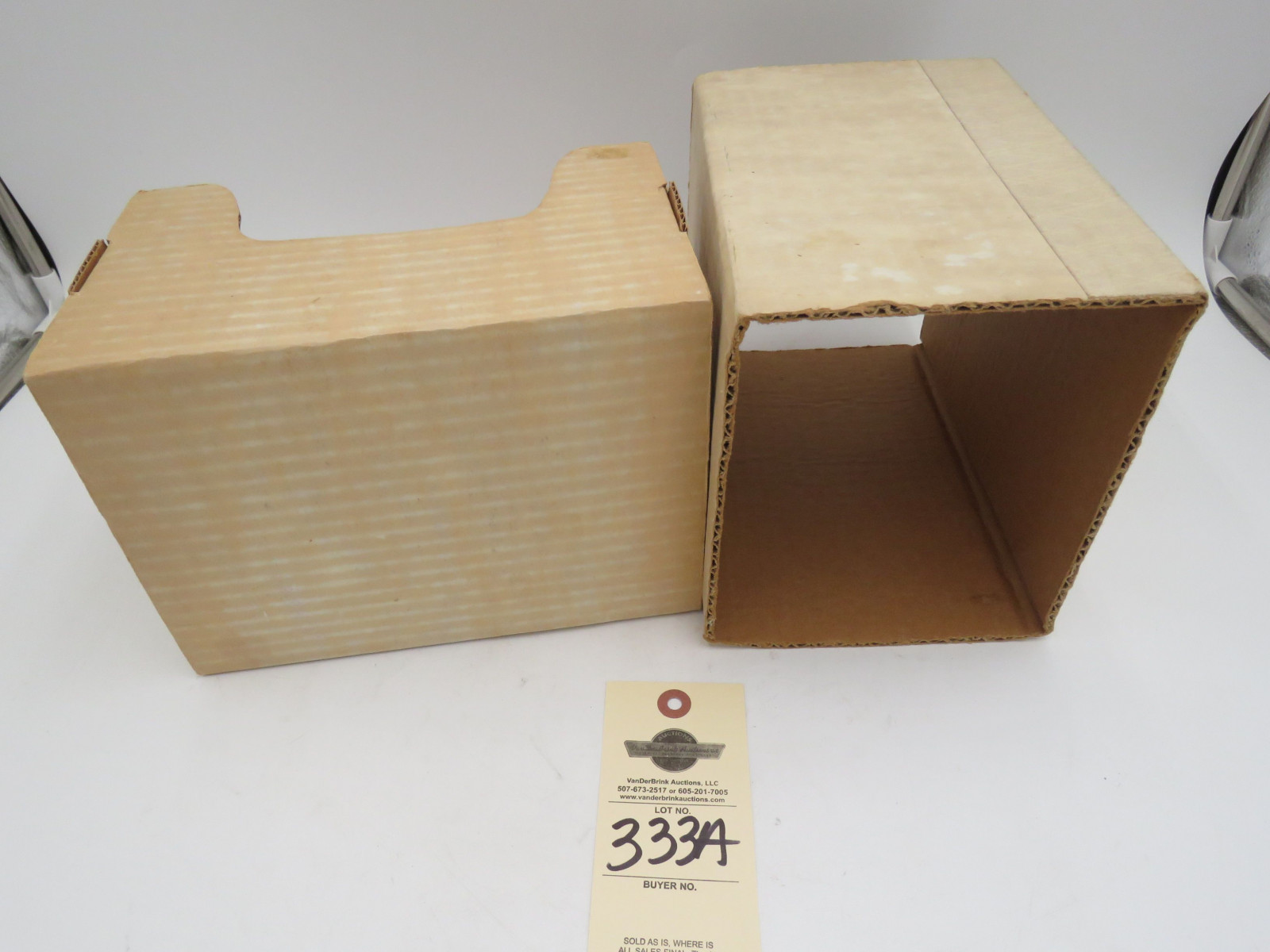 Official Layfaette 8th Annual Show tractor Model 400 Diesel by Yoder NIB - Image 4