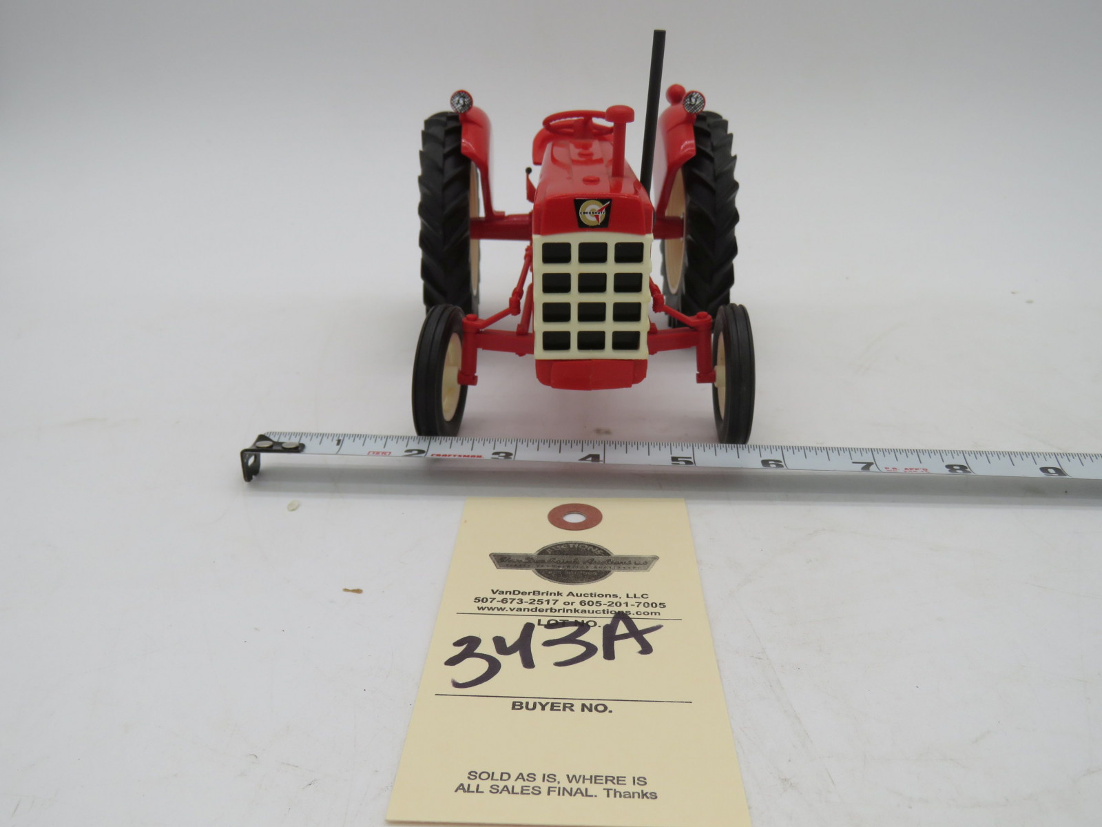 Yoder cockshutt 550 No Box 1/16th Scale - Image 3