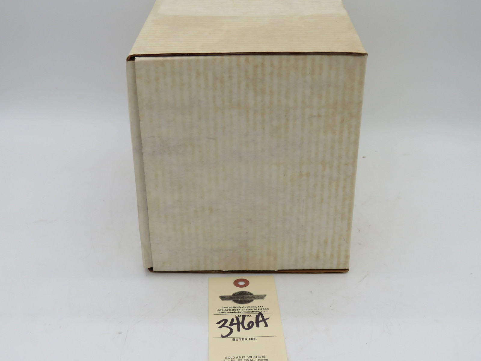 5th Annual Land of Lincoln Farm toy Show Labor Day Weekend Farmall 706 Wide Front Official Collector Show Tractor NIB - Image 3