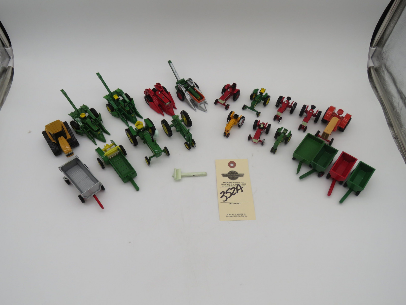 Large Group of 1/84th Tractors Die-Cast - Image 2