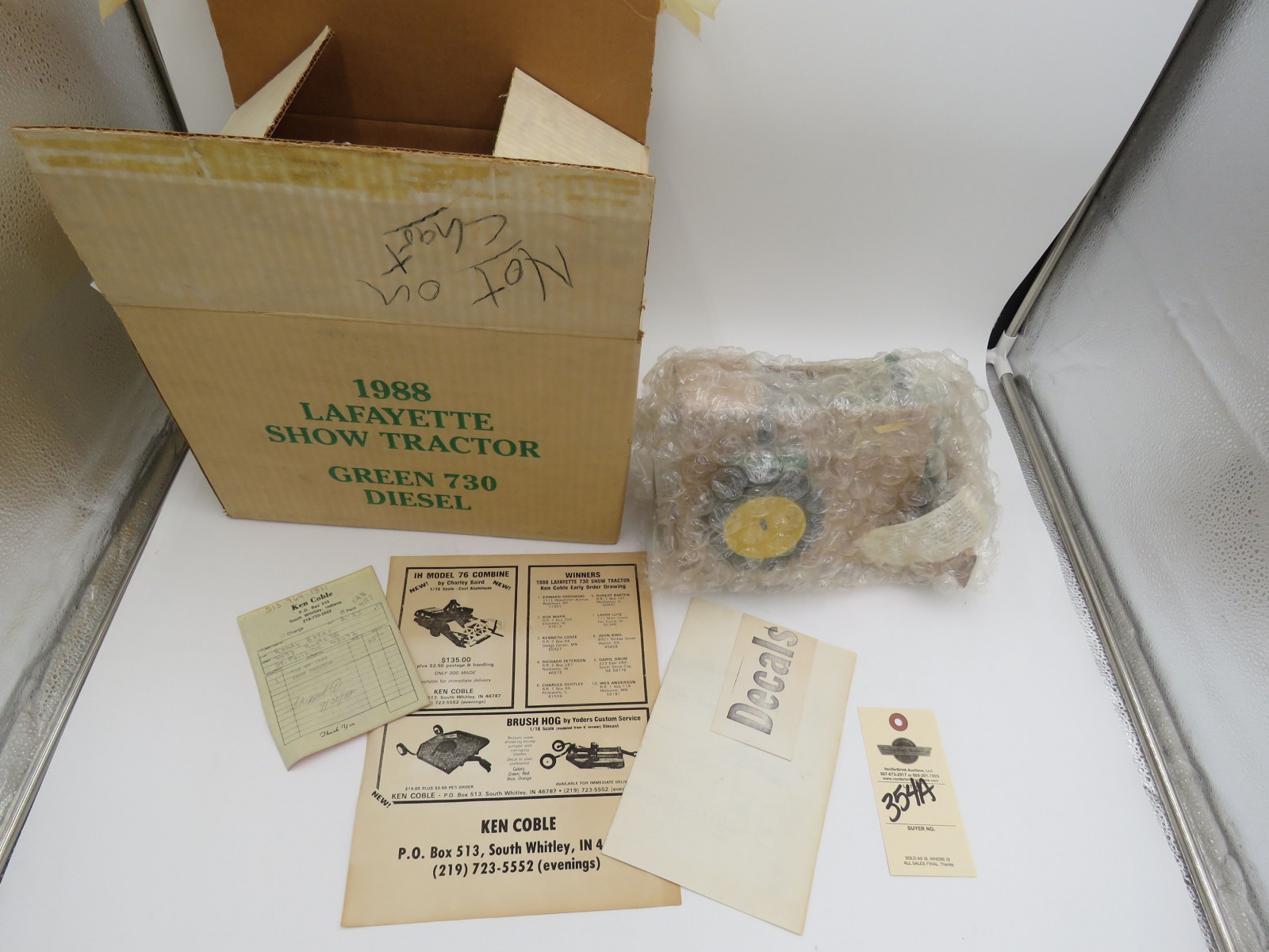 1988 Lafayette Show Tractor Green 730 diesel by Yoder NOB and box opened - Image 2