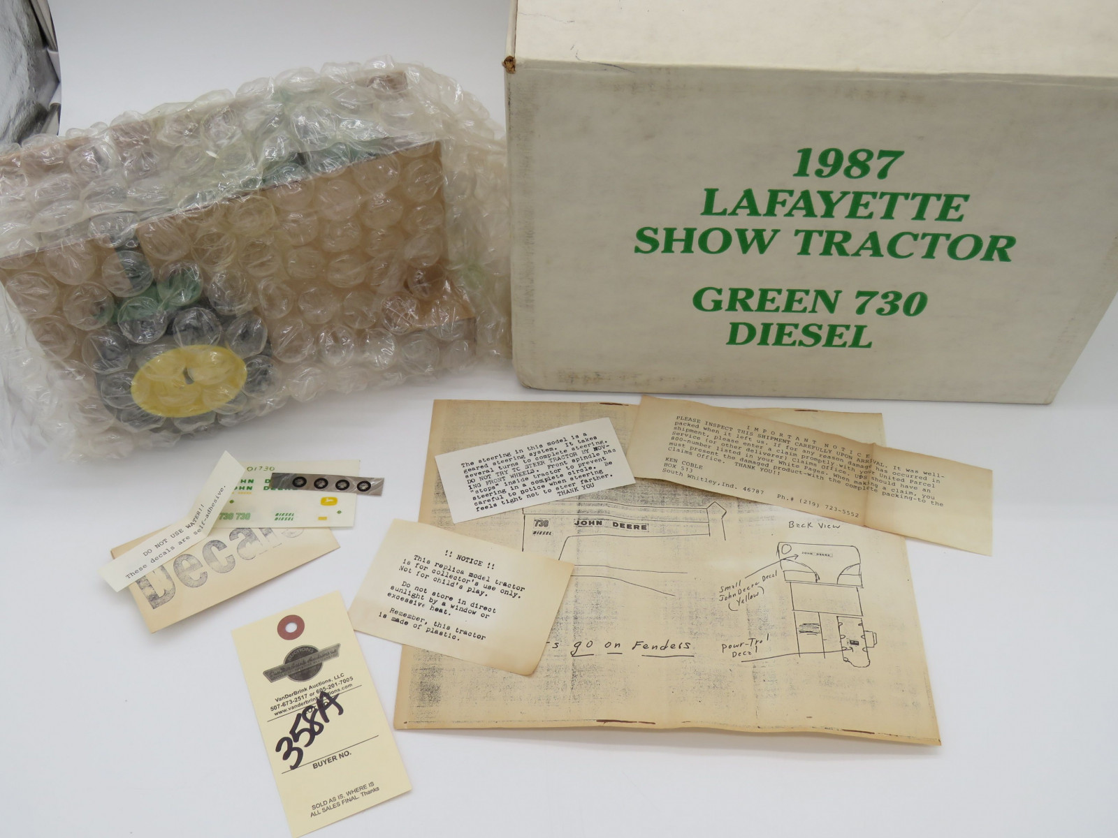 1987  Layfayette Show Tractor Green 730 Diesel in Open Box New - Image 2