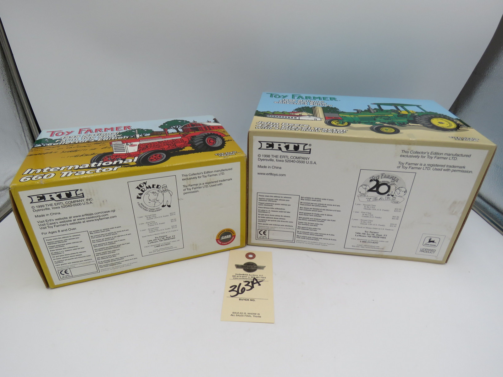 Toy Farmer by Ertl 1998 and 1999 National Farm Toy Show Collector's Edition International 660 Tractor and Toy Farmer John Deere 4230 Diesel Tractor with 4 post roll Garb both NIB 1/16th Scale - Image 4