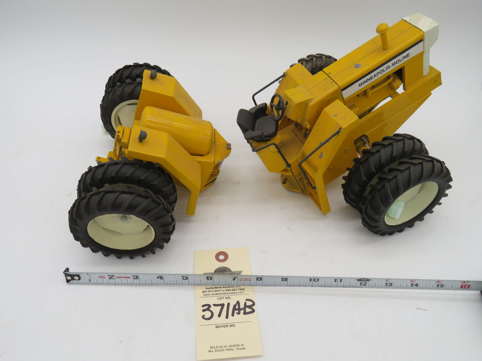 Minneapolis Moline Cast 4WD and Broken in middle No Box - Image 1