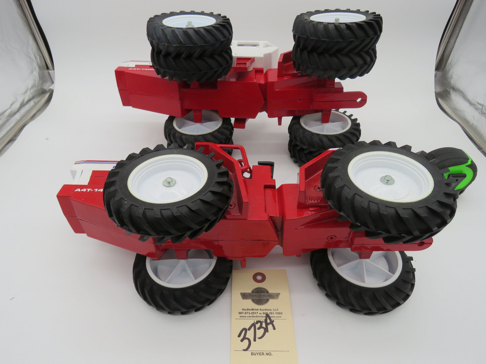 Pair of Scale Models by Ertl New 1/16th Scale Die-Cast Plainsman A4T-1400 4WD with Cab and Joseph Ertl Autograph and also Plainsman A4T-1400 without Cab New and No Boxes - Image 9