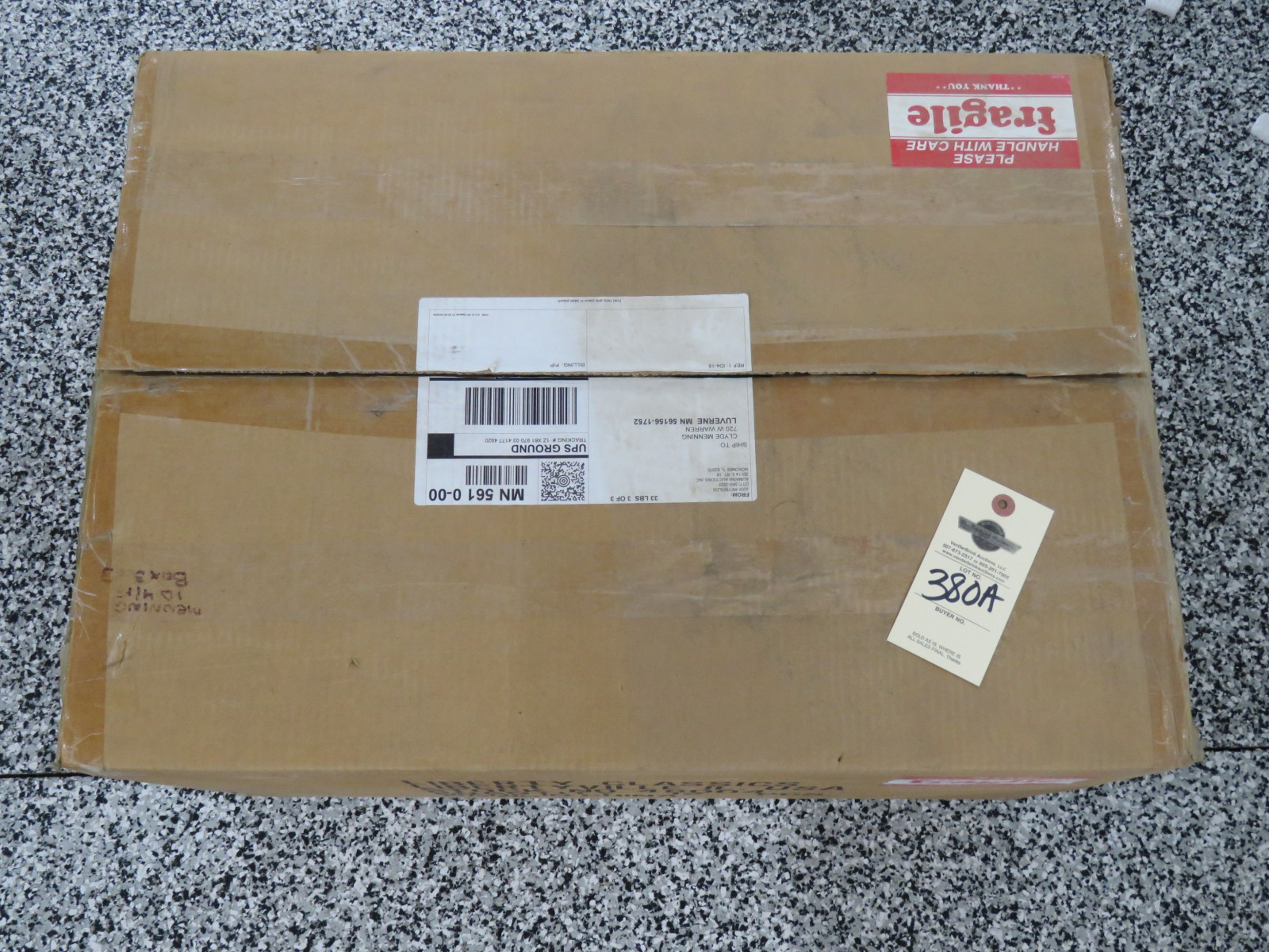 Ertl Case of John Deere Limited Edition Zeech C17 Airplane Banks 12 NIB in Opened Case - Image 1