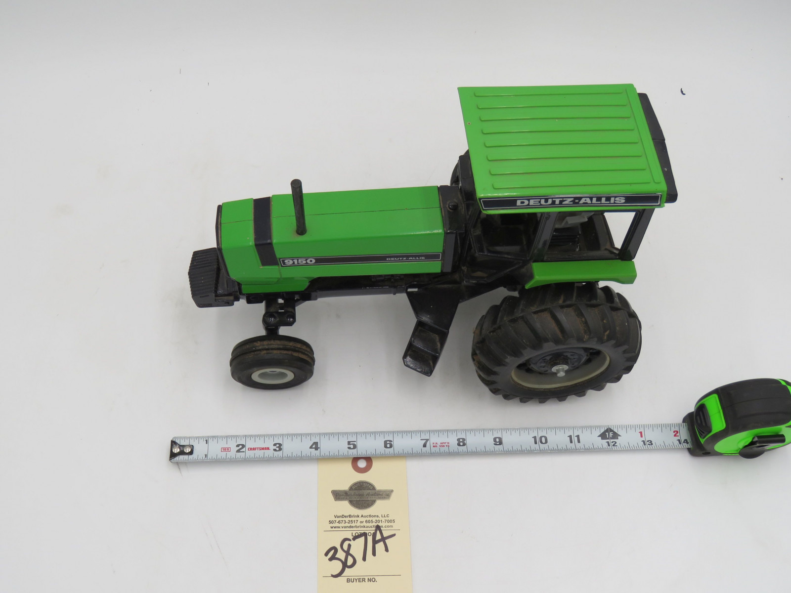 Ertl 1/16th Scale Die-Cast Deutz Allis 9150 Tractor New and No Box - Image 2