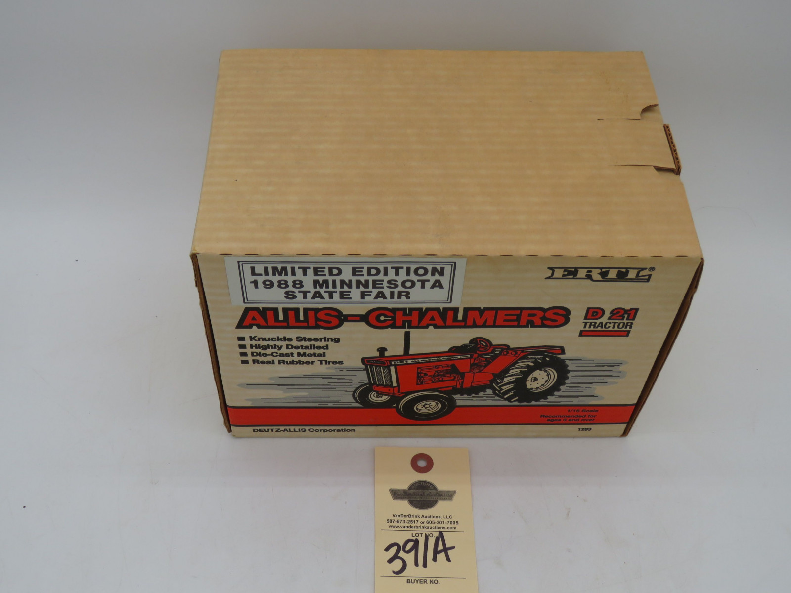 1988 Limmited Edition Minnesota State Fair 1/16th Scale die-Cast Allis chalmers D21 Tractor NIB - Image 2
