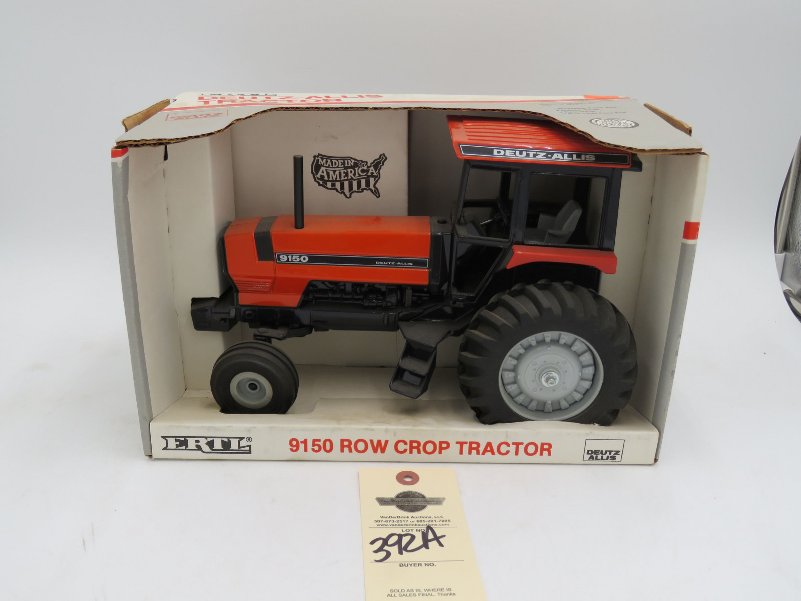 Ertl 1/16th Scale Die-Cast 1991 Deutz- Allis 9150 Tractor NIB - Image 1