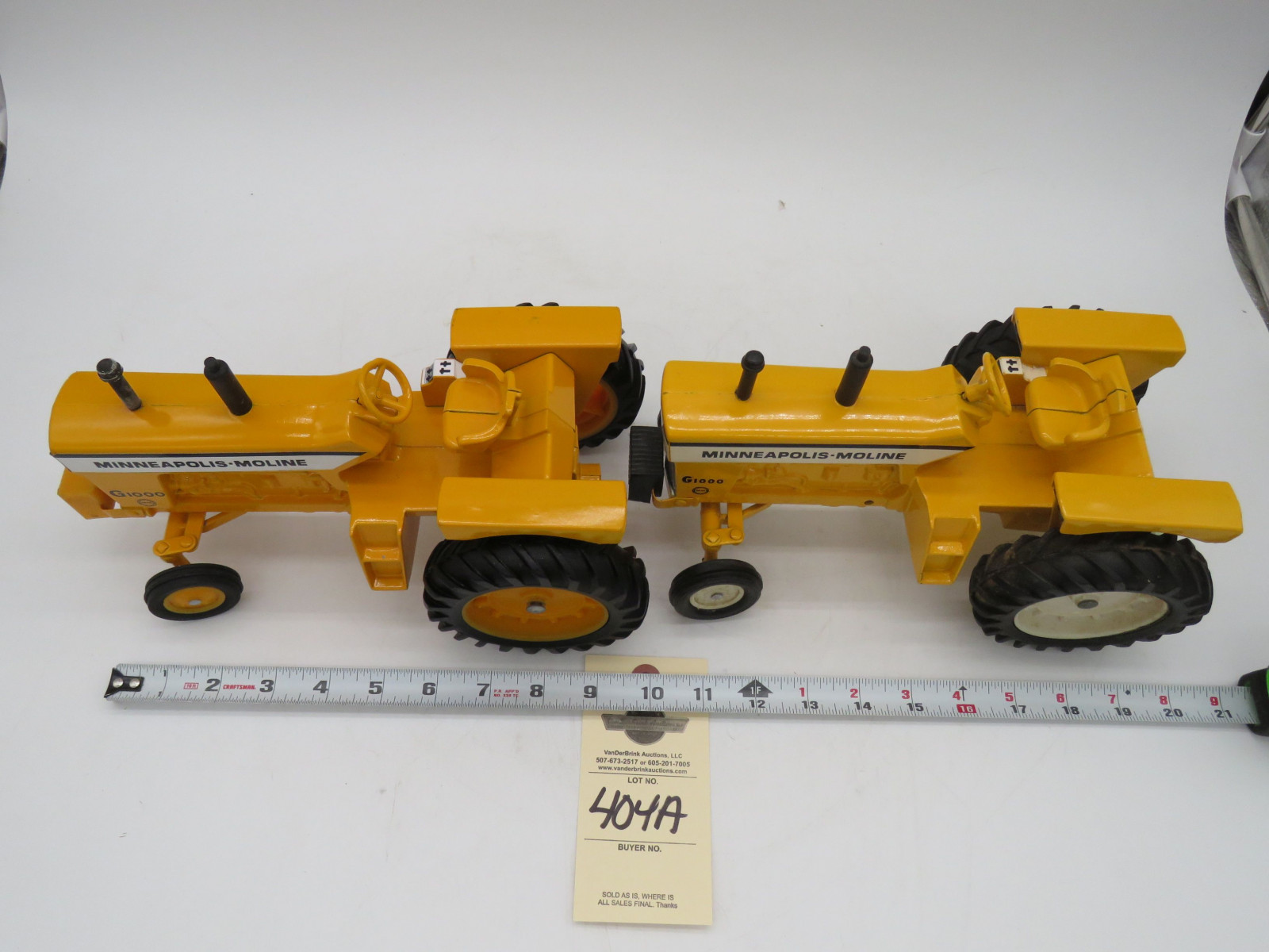 Pair of Ertl Minneapolis Moline G1000 Tractors No Box - Image 2