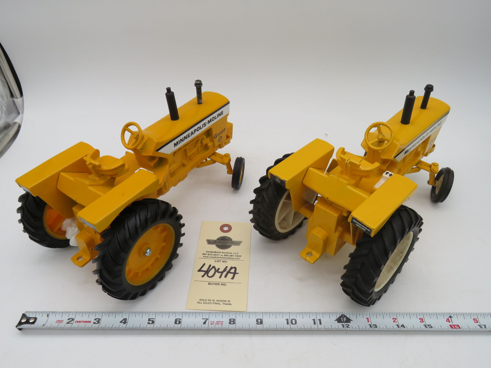 Pair of Ertl Minneapolis Moline G1000 Tractors No Box - Image 4