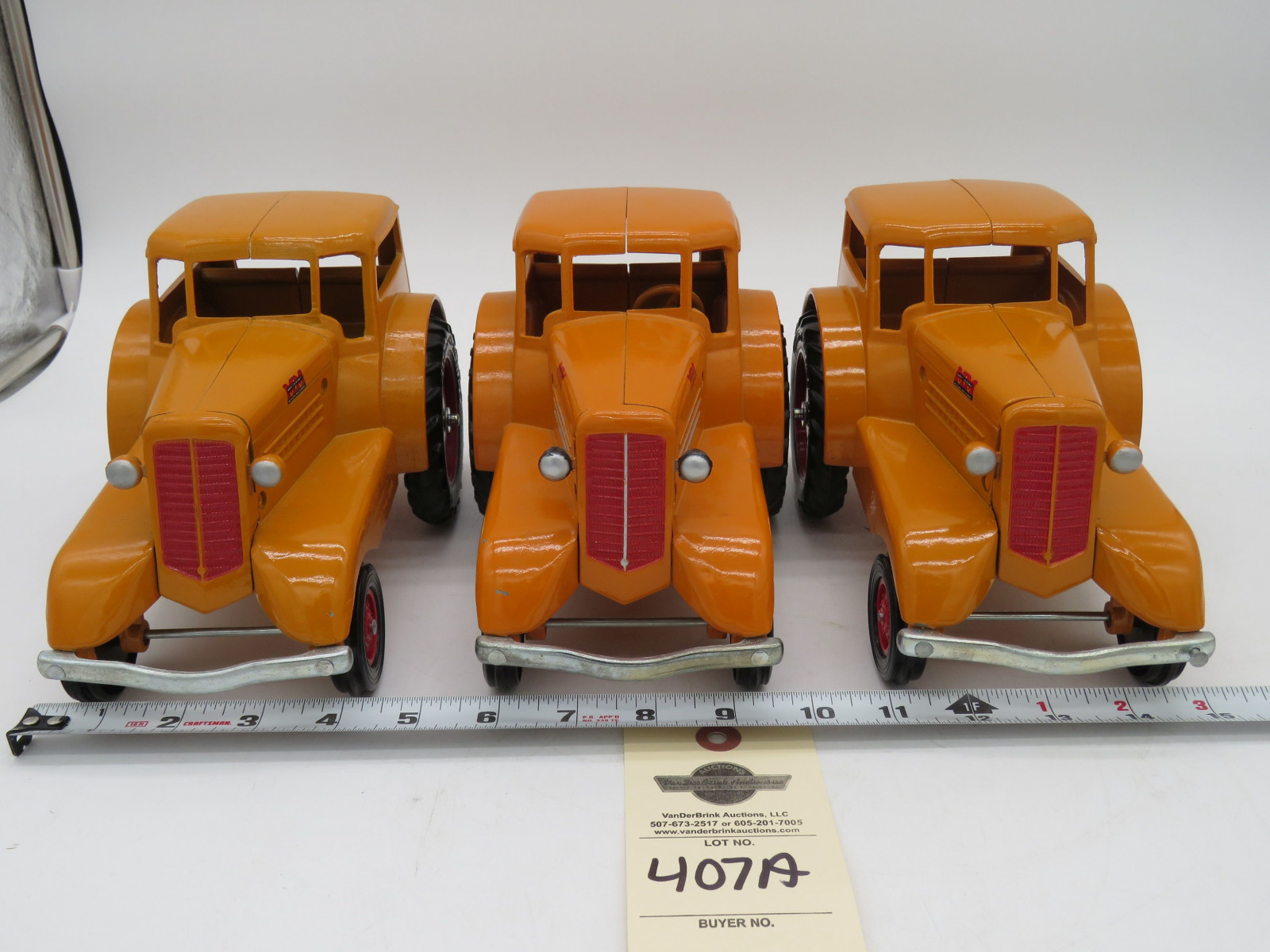 3 Ertl Minneapolis Moline 1/16th Scale Die-Cast UDLX Tractors No Boxes - Image 6
