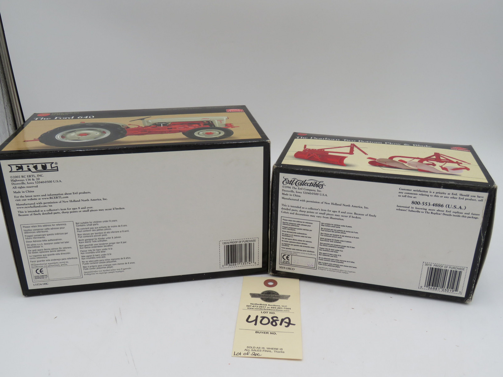 Sellling as  a Pair 2002 Ertl Precision Series the Ford 640 1/16th Scale Die-Cast Tractor NIB and 1996 Ertl Precision Series the Dearborn Two Botoom Plow and Blade NIB - Image 6