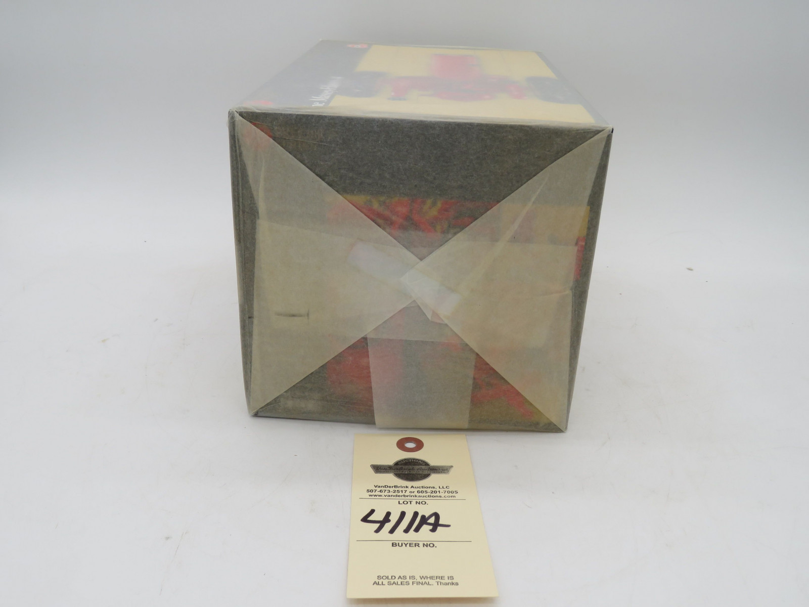 Ertl the Precision Series 2002 The Massey Harris 44 NIB - Image 4