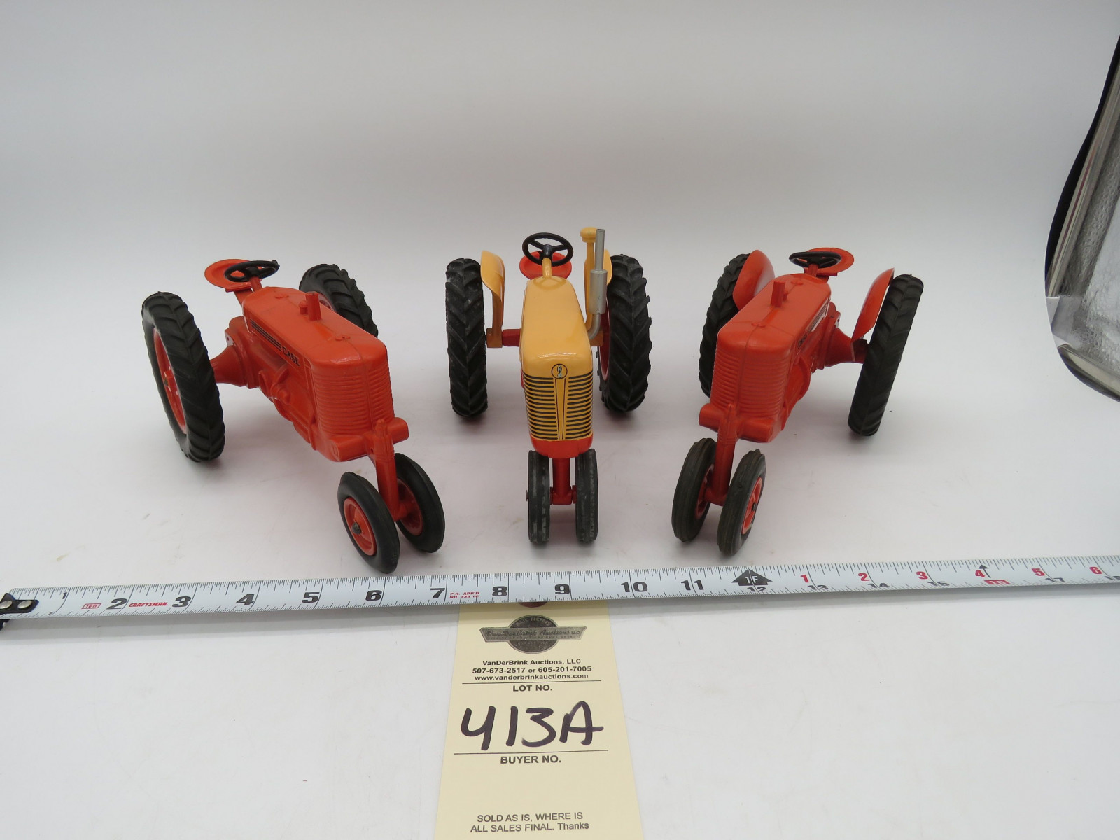 Grouping of Case Tractors 1/16th Scale No Boxes - Image 1