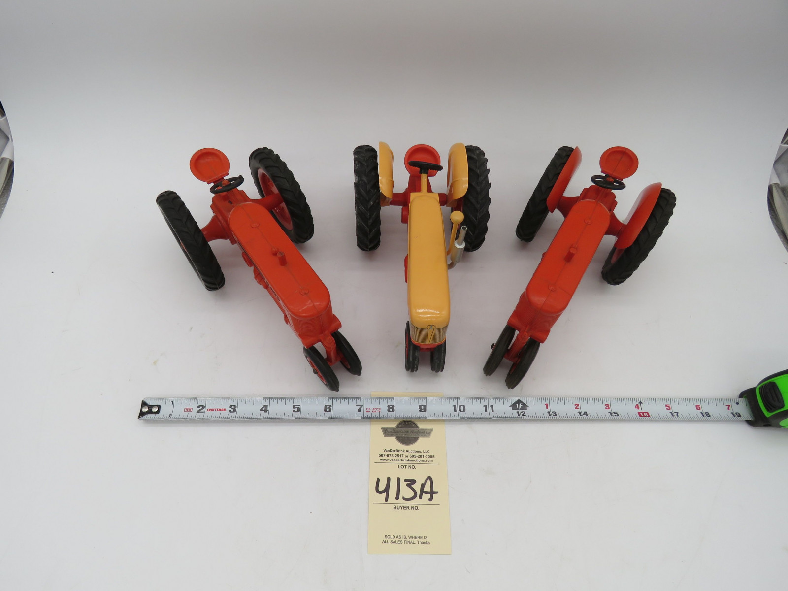 Grouping of Case Tractors 1/16th Scale No Boxes - Image 2