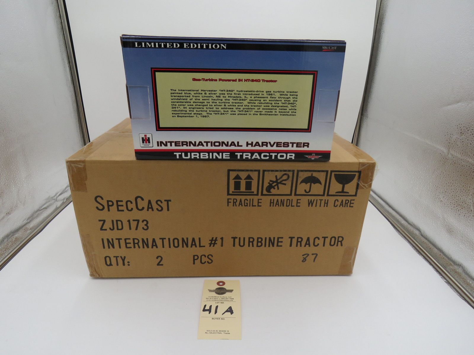TOP BOX: INFORMATION ONLY UNOPENED BOX 2 PCS 1/16 RESIN IH HT 340 TURBINE TRACTOR SPECCAST (LP) - Image 5