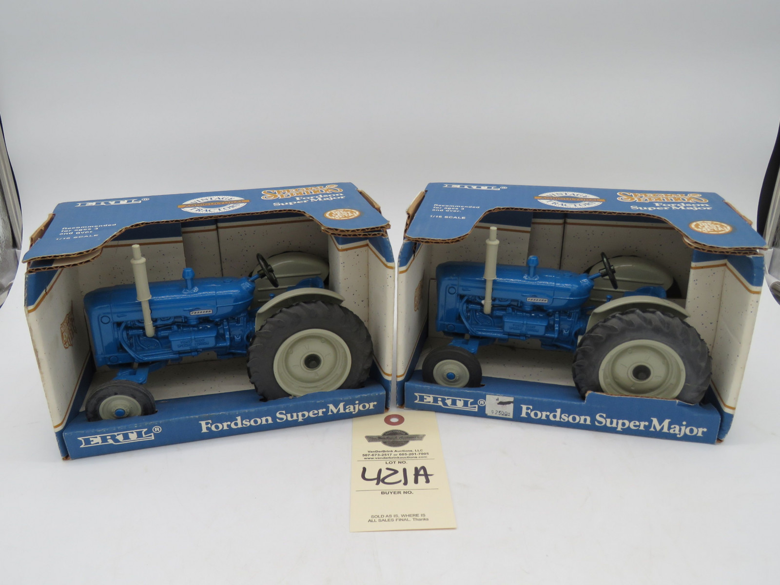 2-Ertl 1/16th Scale Die Cast 1991 Special Edition Fordson Super Major Tractors NIB - Image 1
