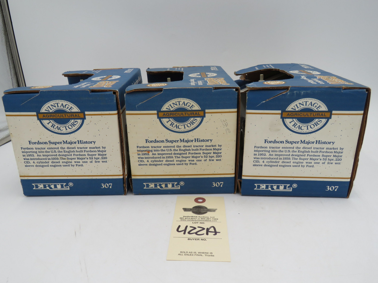 Group of 3 Ertl 1991 Fordson Super Major Die-Cast Tractors NIB - Image 3
