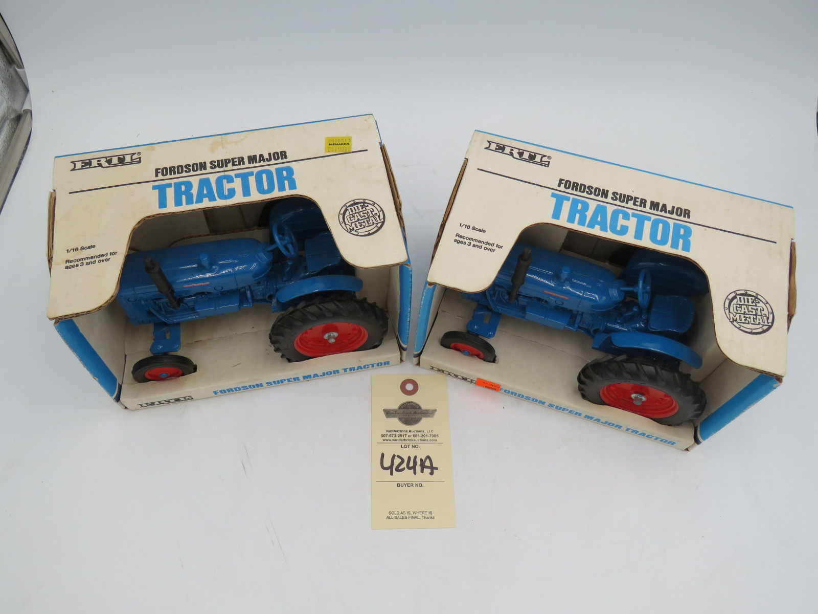 Group of 2 Ertl 1988 NIB Fordon Super Major die-Cast 1/16th Scale tractors - Image 2