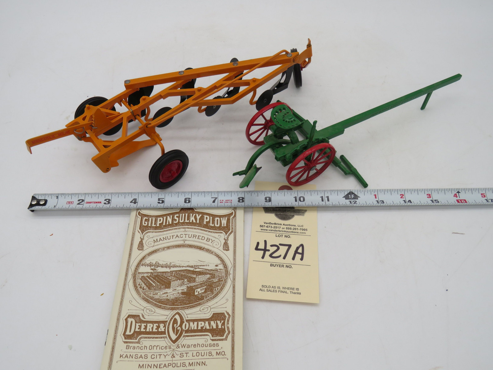 Minneapolis Moline 4 bottom Plow Die-Cast and John Deere Die-Cast 1 Bottom Plow No Box - Image 4