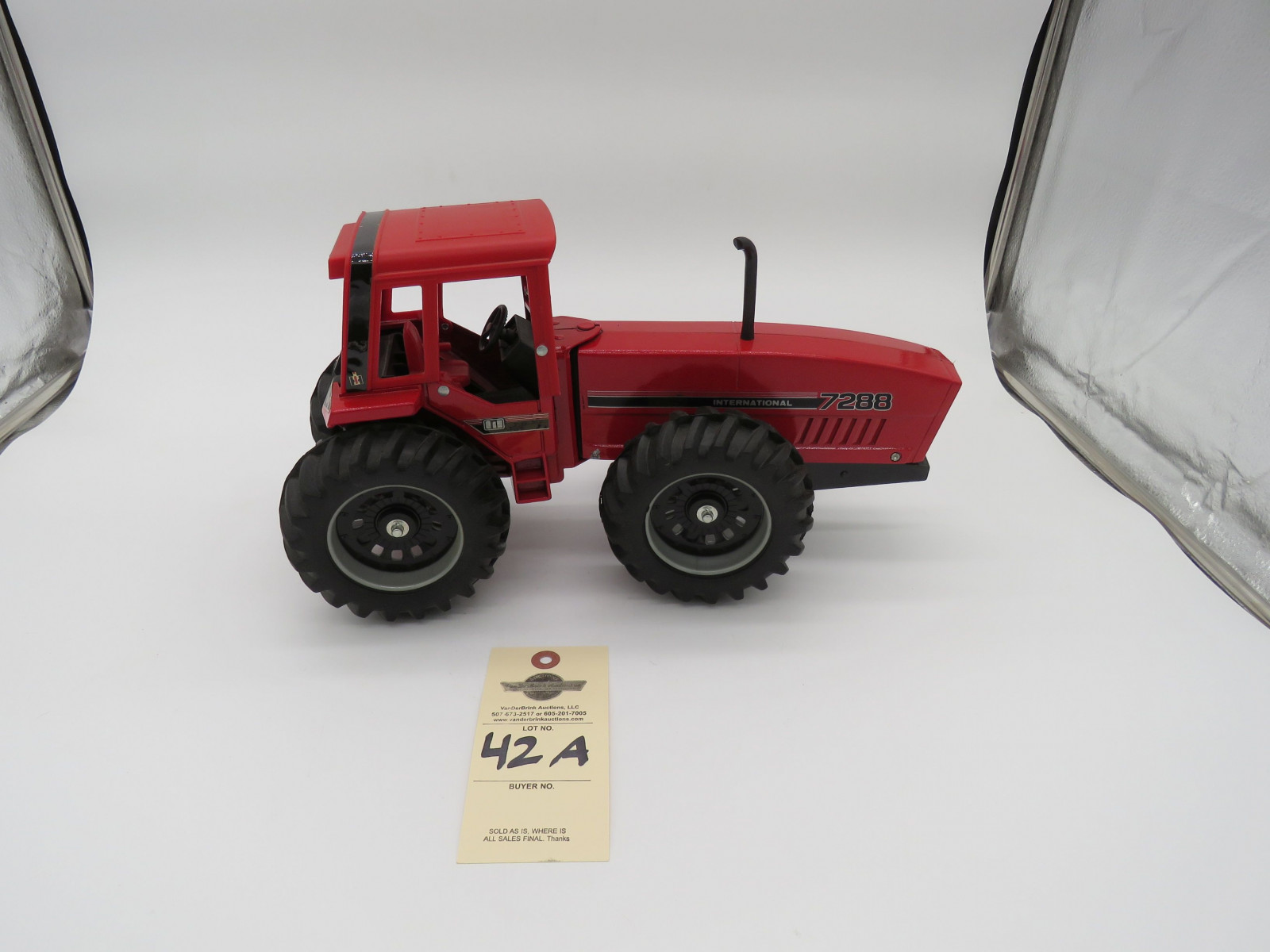 IH 7288 CUSTOM WEK 2665 NO BOX METAL DIECAST 1/16TH SCALE - Image 6