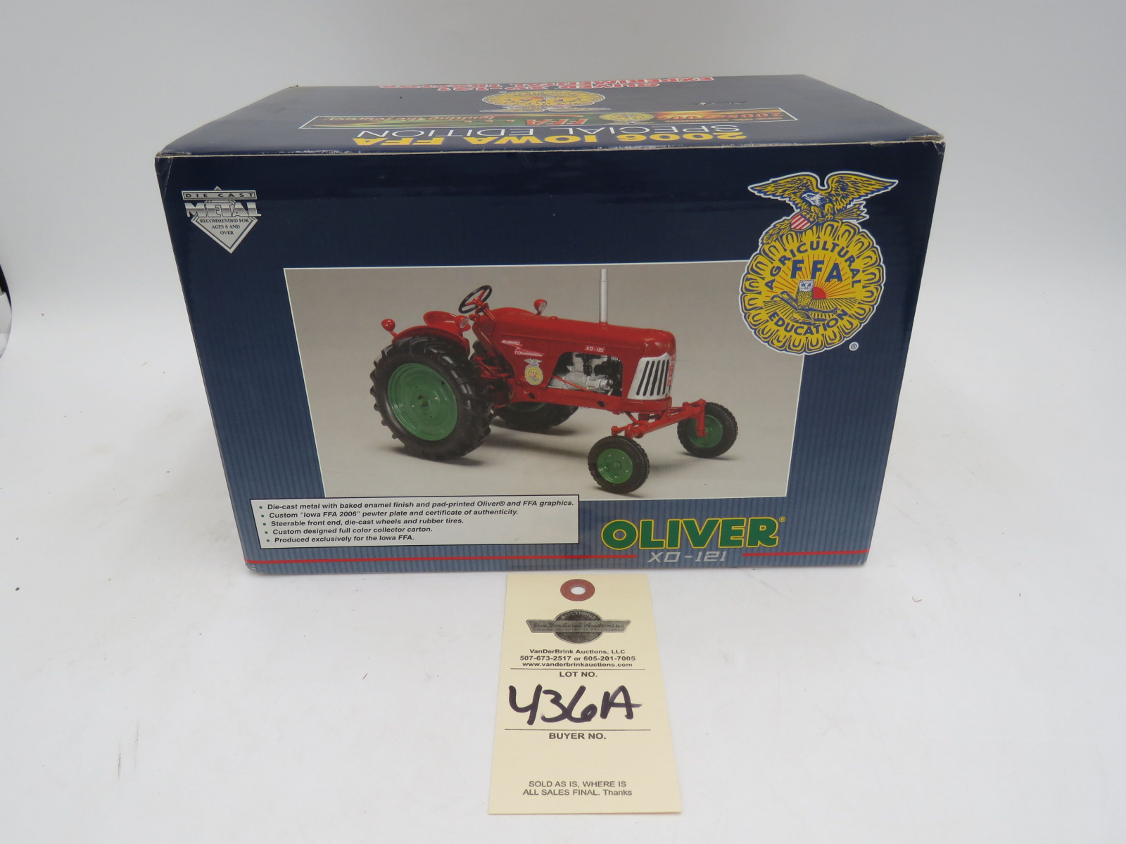 Spec Cast Classic Series 2005-2006 FFA Oliver XO-121 NIB - Image 4