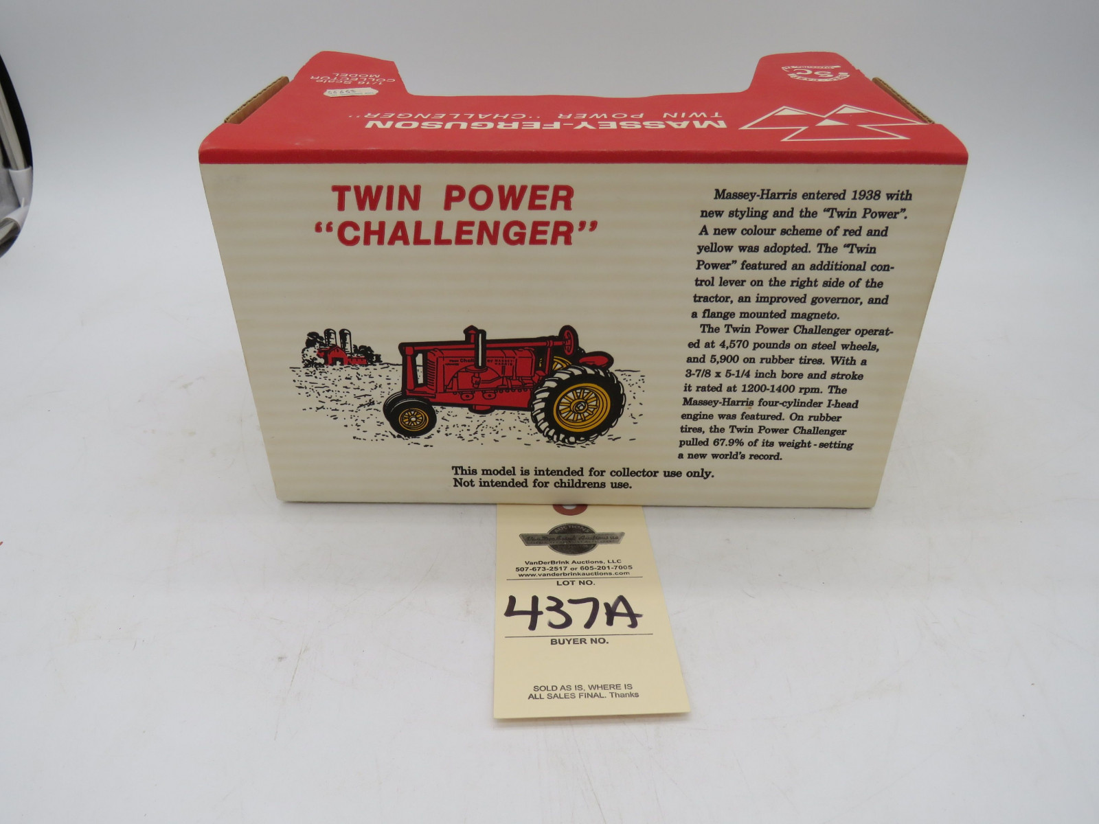 Spec-Cast 1/16th Scale Collector's Edtion Massey harris challenger Tractor NIB - Image 4