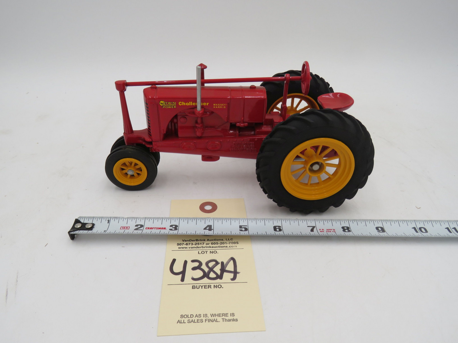 Spec-Cast 1/16th Scale Challenger Tractor No Box - Image 1