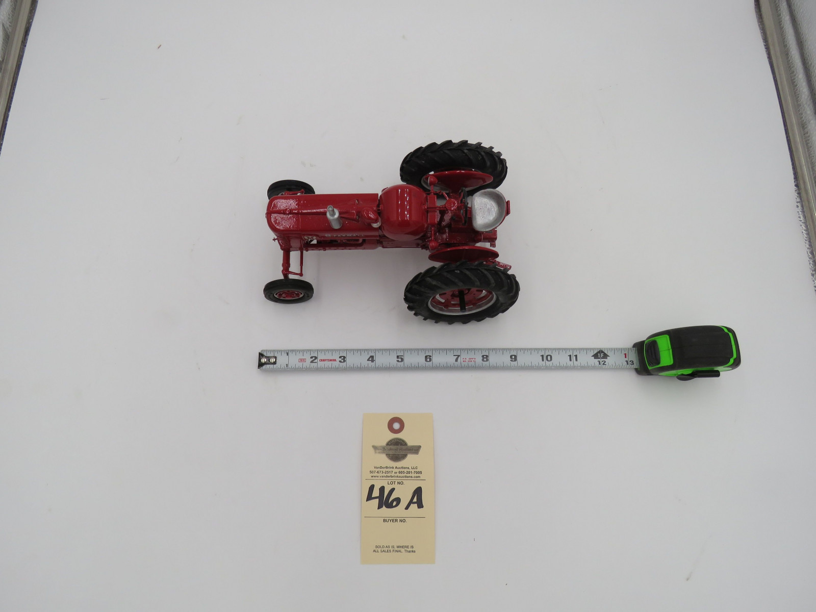 ERTL 1/16TH SUPER M PROPANE PRECISION FARMALL 1991 DRIVER SIDE REAR BACK END BROKE - Image 2