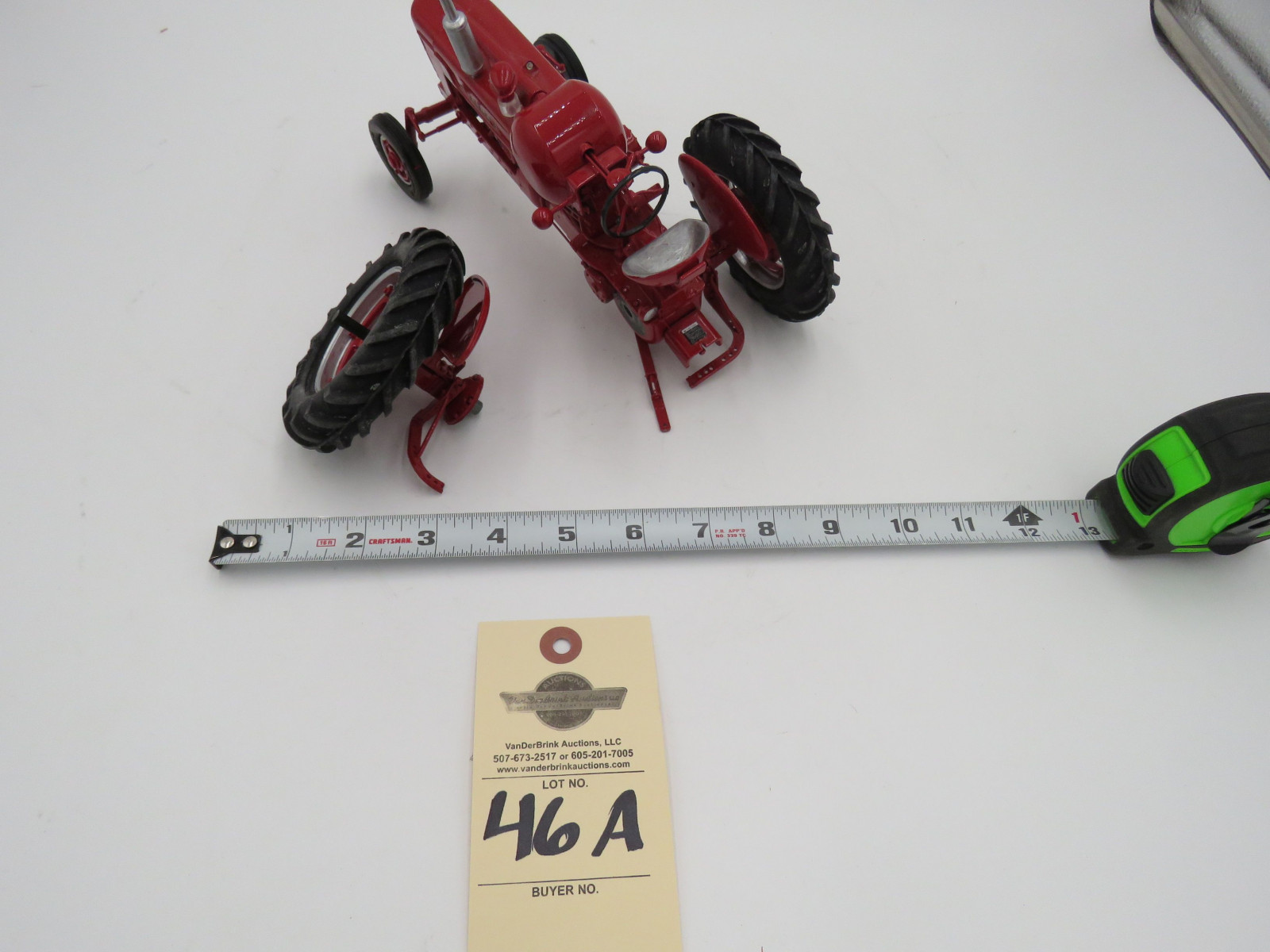 ERTL 1/16TH SUPER M PROPANE PRECISION FARMALL 1991 DRIVER SIDE REAR BACK END BROKE - Image 6