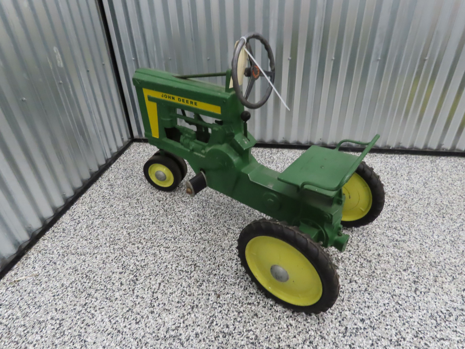 John Deere Pedal Tractor Cast Iron and Chain Drive Open engine with Yellow Stripe - Image 13