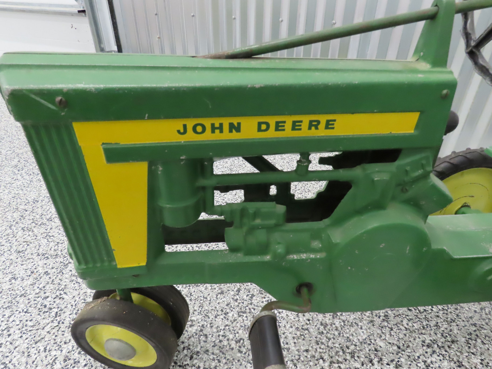 John Deere Pedal Tractor Cast Iron and Chain Drive Open engine with Yellow Stripe - Image 4