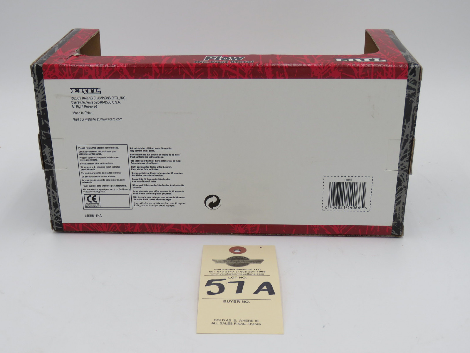 ERTL 1/16TH SCALE 2001 IH PLOW DIE CAST METAL - Image 6