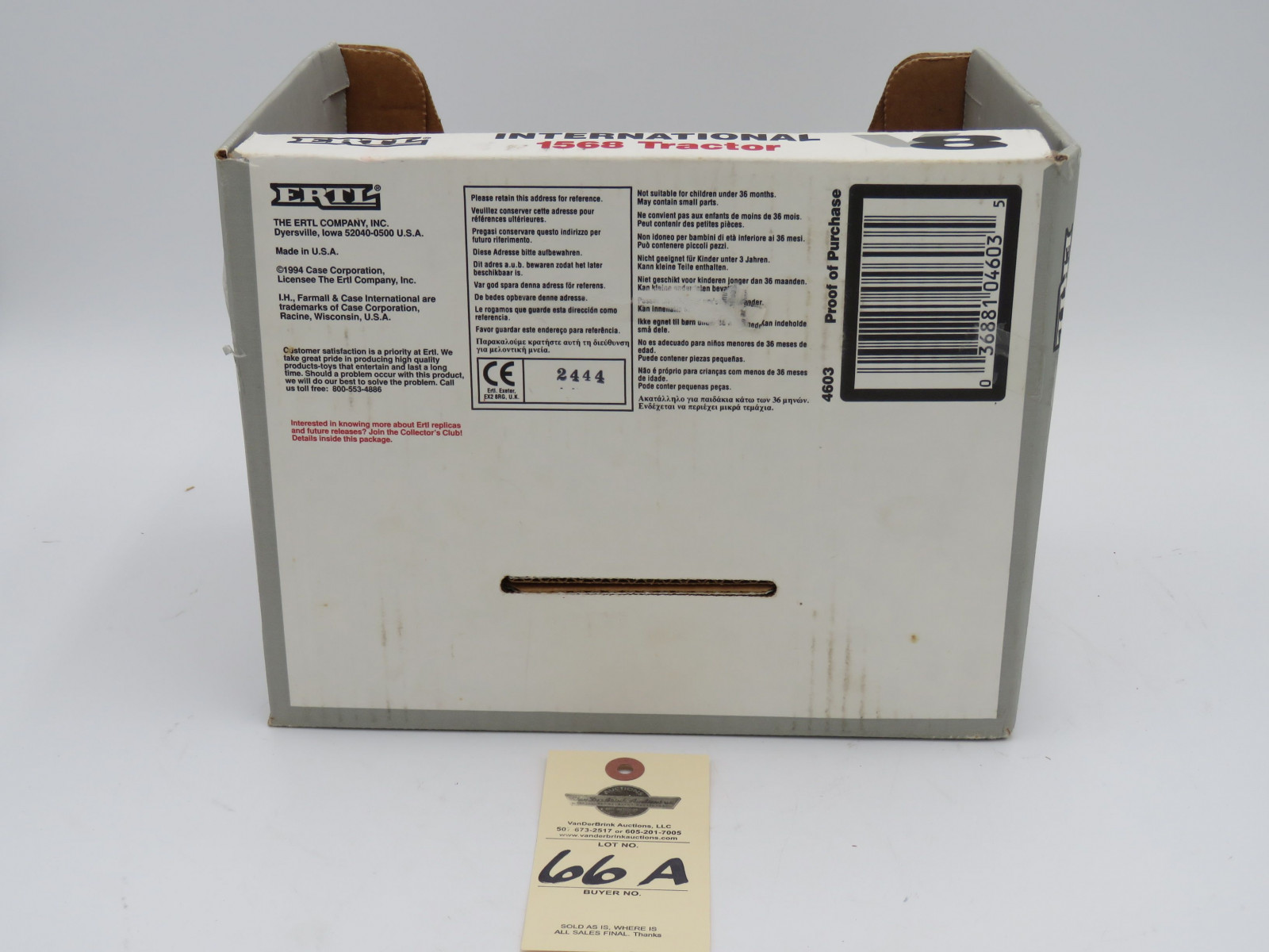 1994 ERTL INTERNATIONAL 1568 TRACTOR V8 ERTL 1/16 SCALE