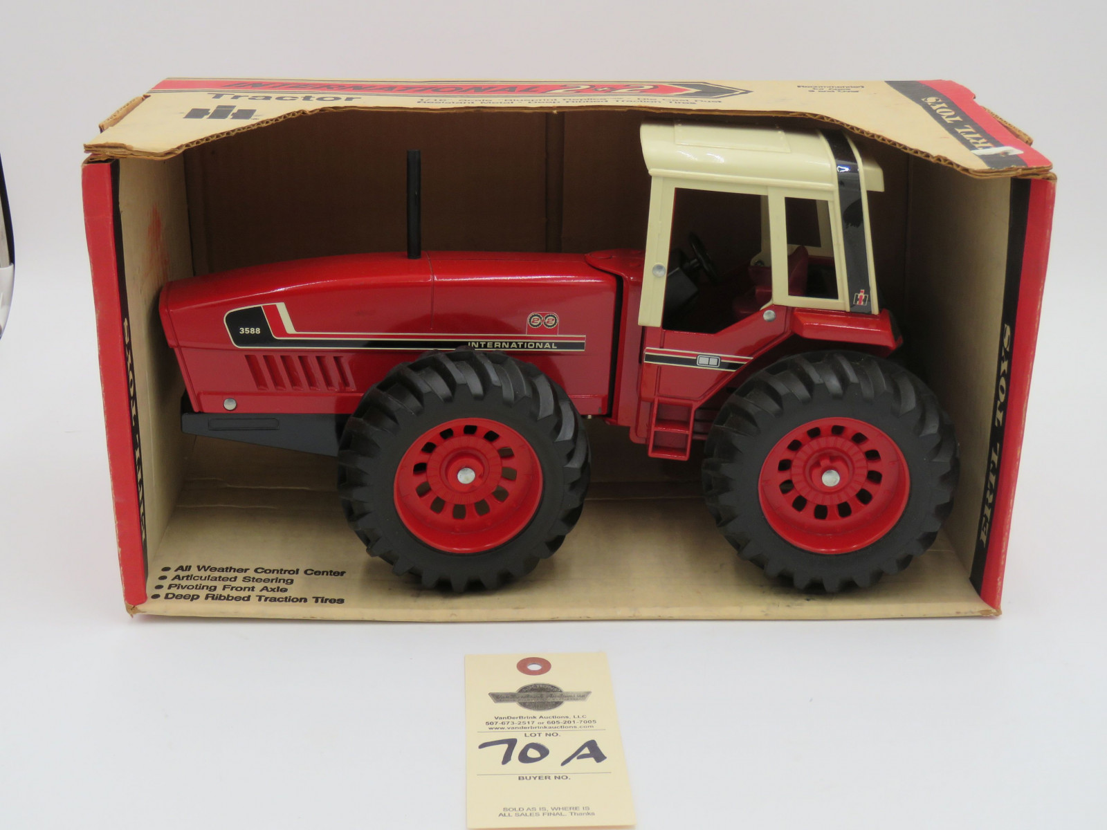 ERTL INTERNATIONAL 2+2 TRACTOR  1/16 SCALE BLUEPRINT REPLICA DIE CAST RUST RESISTANT METAL- DEEP RIBBED TRACTION TIRES IH 3588 NIB - Image 1