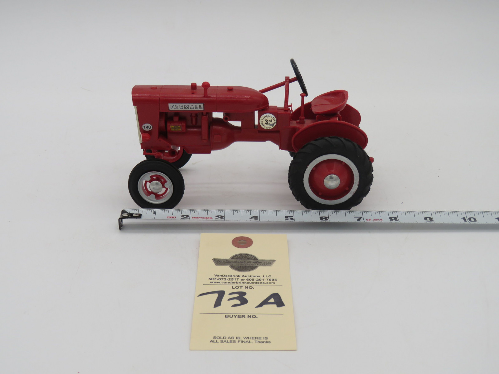 ERTL FARMALL 140 3RD GRAND NATIONAL TOY SHOW 1990 3RD PLASTIC STACK BROKE  1/16TH SCALE - Image 1