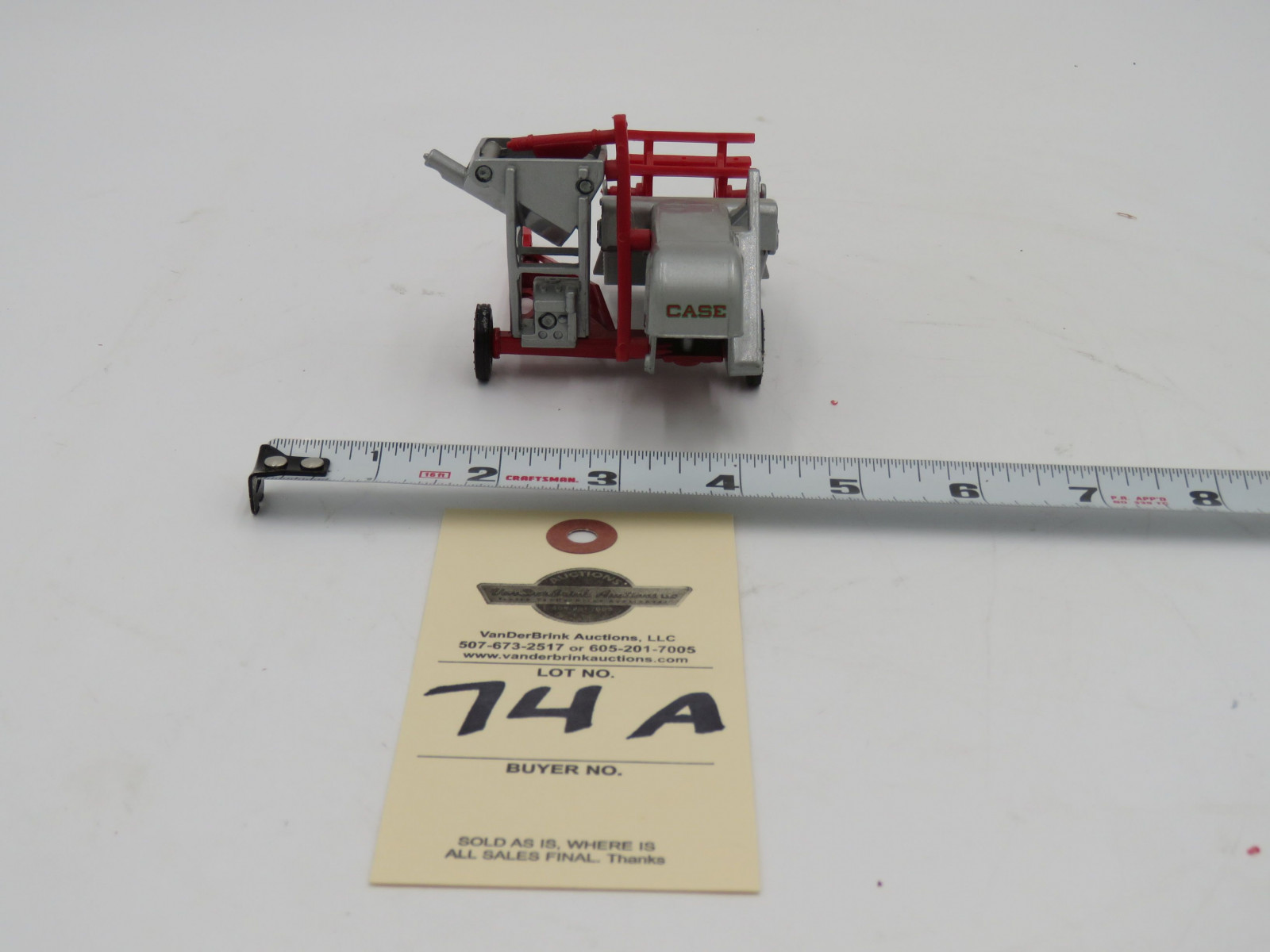 ERTL Y64 CASE WITH PULL BEHIND COMBINE NO BOX - Image 6