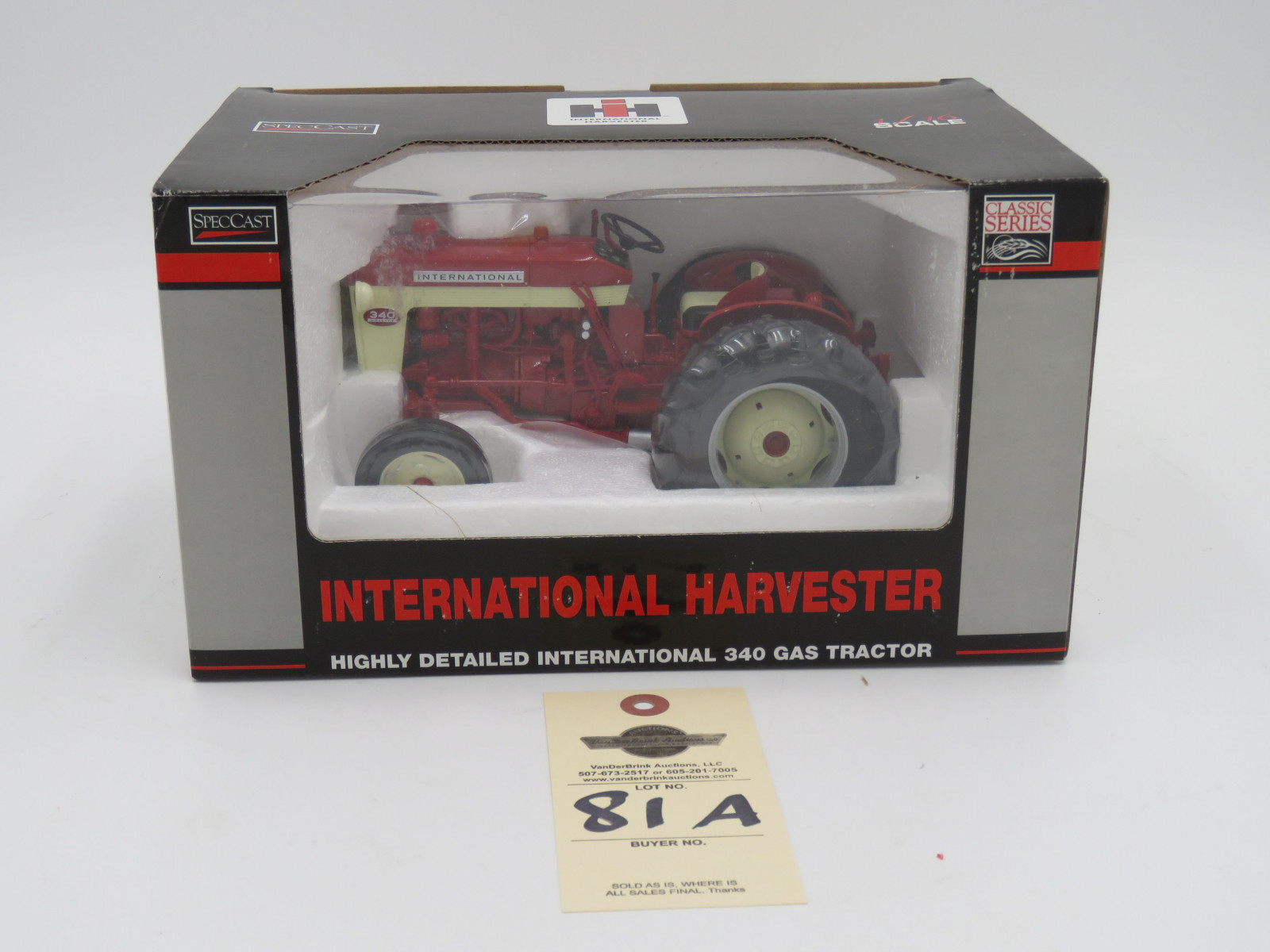 IH SPECCAST INTERNATIONAL HARVESTER HIGHLY DETAILED INTERNATIONAL 340 GAS TRACTOR CLASSIC SERIES 1/16 SCALE NIB  DIE CAST METAL - Image 1