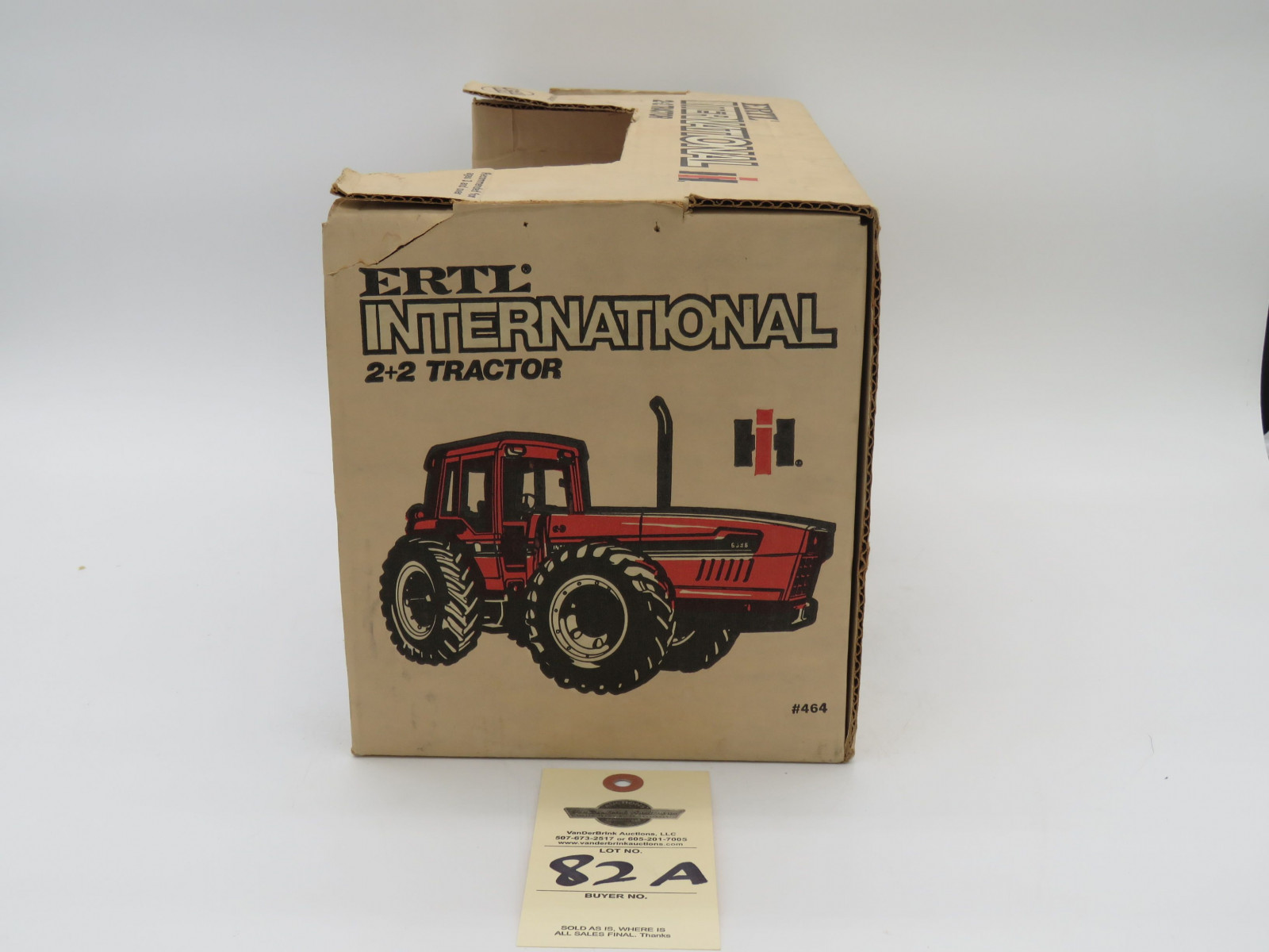 ERTL INTERNATIONAL 2+2  TRACTOR 6388 1/16 SCALE DIE CAST METAL NIB - Image 3