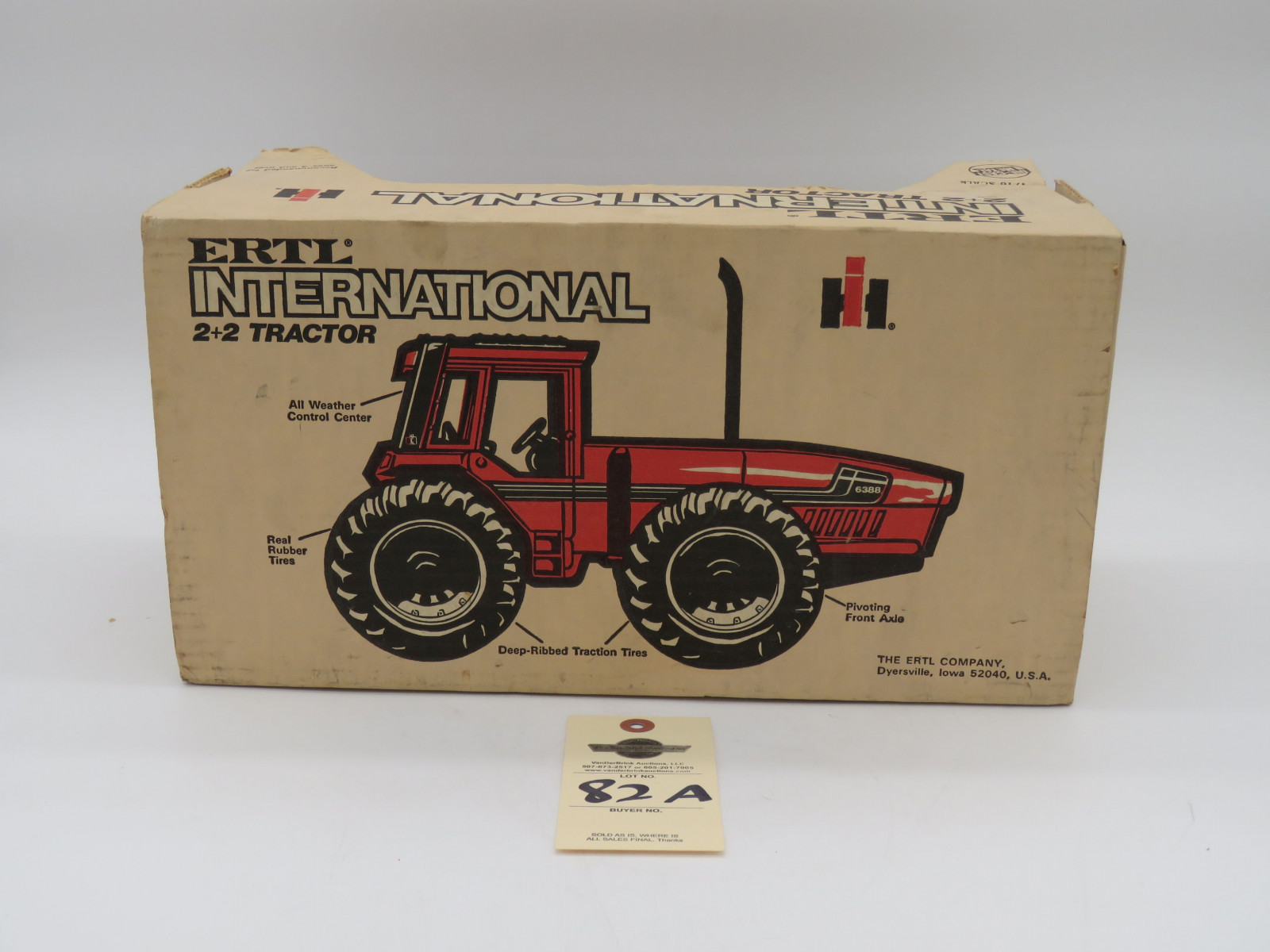 ERTL INTERNATIONAL 2+2  TRACTOR 6388 1/16 SCALE DIE CAST METAL NIB - Image 4