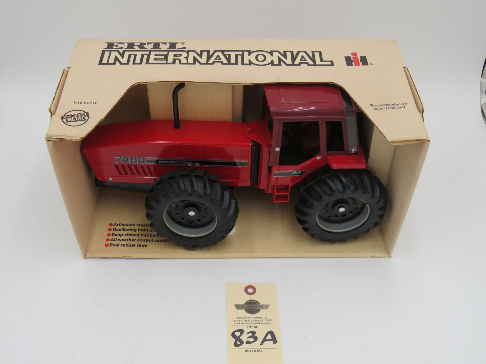 ERTL INTERNATIONAL 7488 1/16 SCALE METAL DIE CAST NIB REAL RUBBER TIRES, ALL WEATHER CONTROL CENTER, OSCILLATING FRONT AXLE, ARTICULATE STEERING. 1/16TH SCALE - Image 2