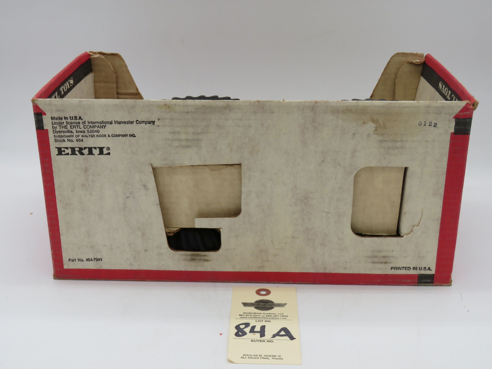 ERTL 1/16TH SCALE INTERNATIONAL 2+2 TRACTOR  1/16 SCALE BLUEPRINT REPLICA DIE CAST RUST RESISTANT METAL- DEEP RIBBED TRACTION TIRES  UNOPENED BOX SMOKE STACK INCLUDED INSIDE - Image 7