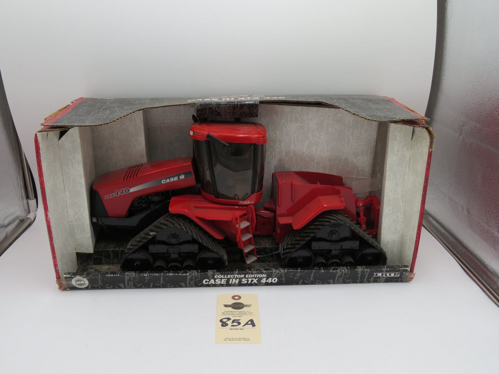 2000 CASE IH COLLECTOR EDITION STX 440 DIE CAST METAL ERTL 1/16 SCALE (LP) - Image 1